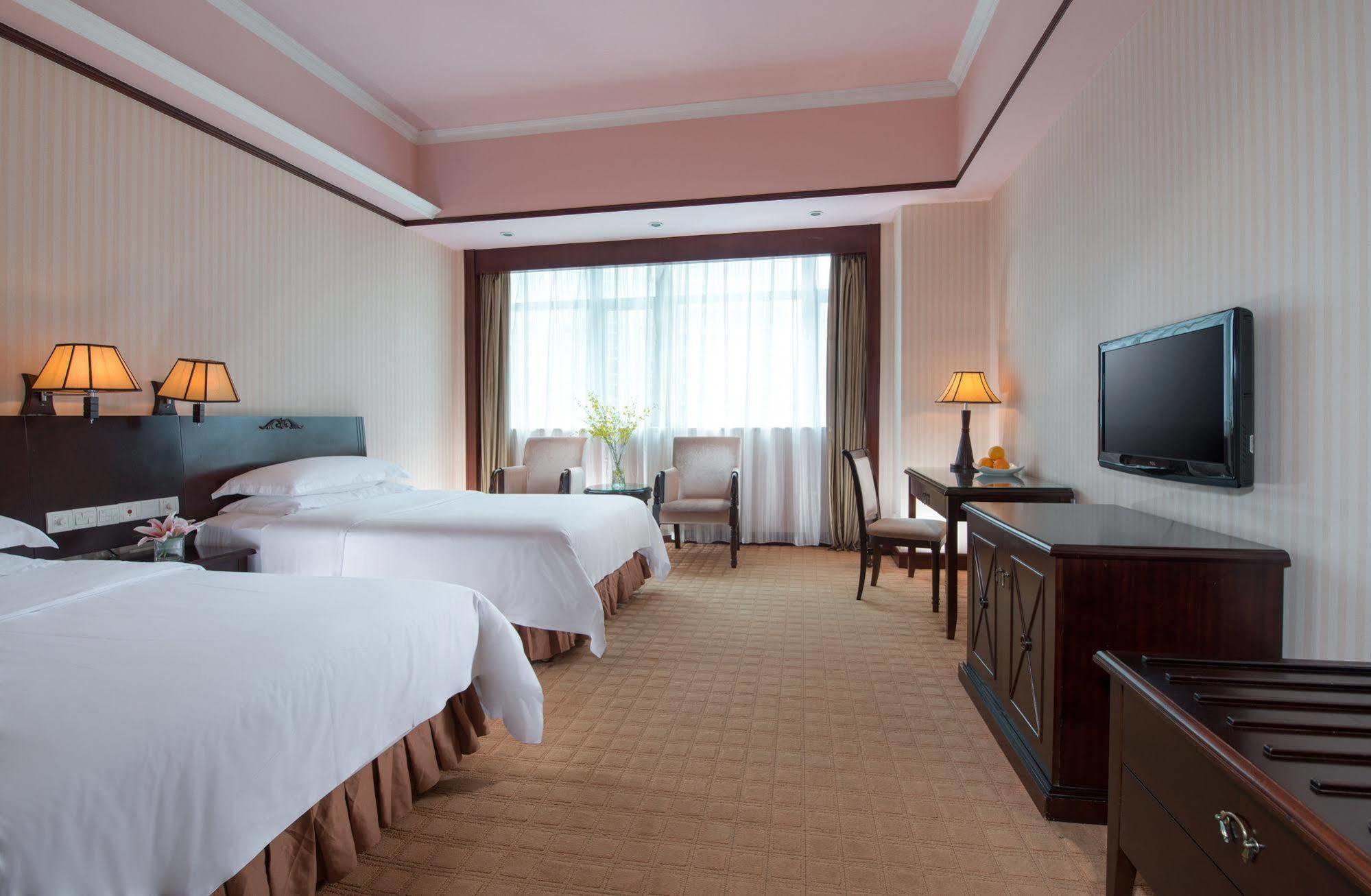 Vienna International Hotel Shenzhen Xinzhou Exterior foto
